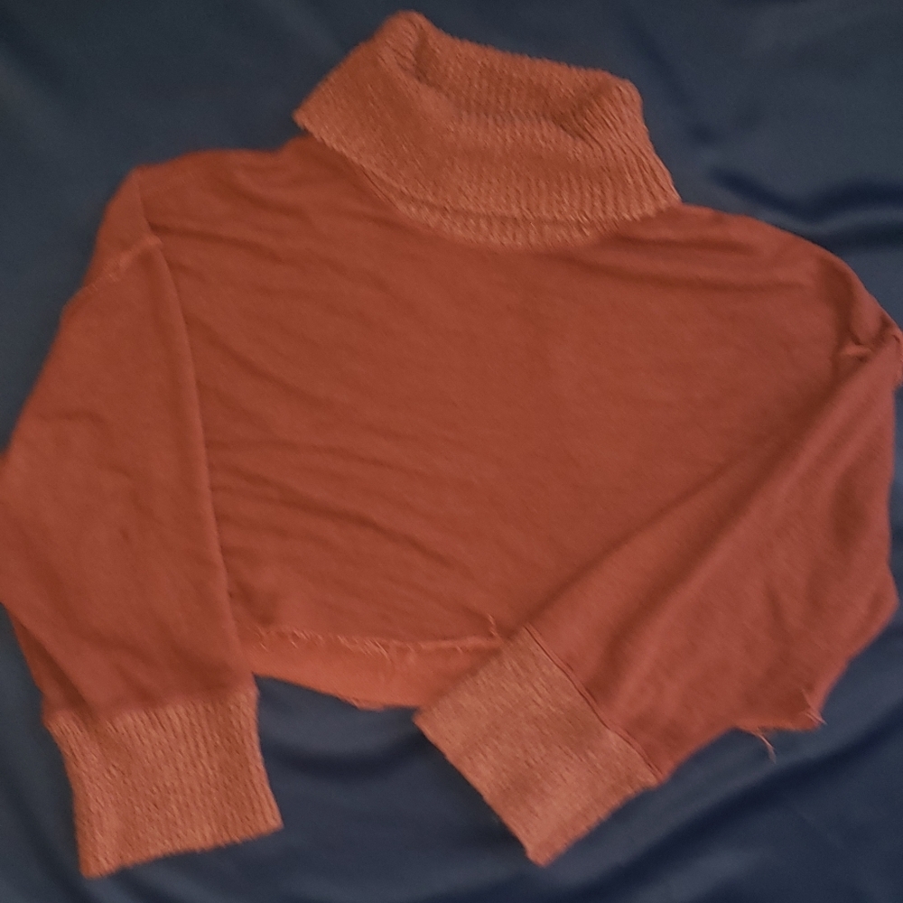 Free People women's cropped cowneck sweater